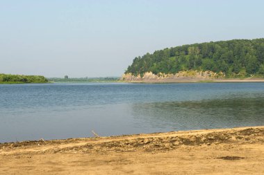 - Rusya. Tomsk bölgesi. Tom nehri ve Mavi uçurum manzarası. .  ..  .    .    .