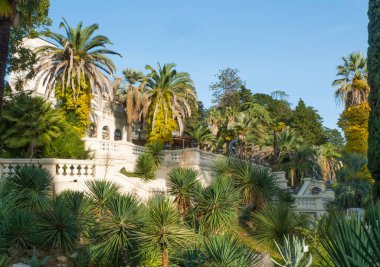 13.11.2017 Rusya. Soçi. Botanik bahçesi parkı. Villa Nadezhda.