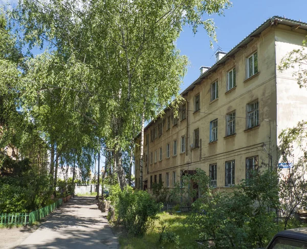 Νίζνι Νόβγκοροντ Αυλή Του Σπιτιού Στην Οδό Fedoseenko — Φωτογραφία Αρχείου