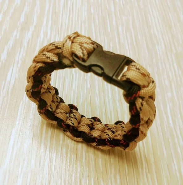 Modelo Paracord Pulseira Virgo — Fotografia de Stock