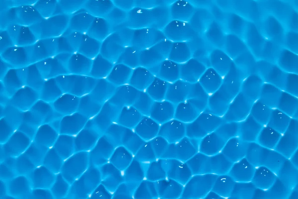 Regelbunden vattenstruktur. Formen av chladni på vattnet. — Stockfoto