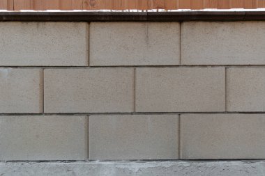  Beyaz tuğla desenli duvardan soyut bir arka plan. Arkaplan için tuğla dokusu yüzeyi. Desenli