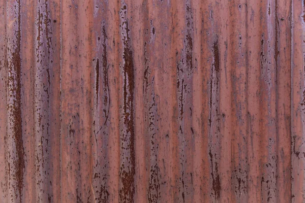 Chapa de ferro ondulada velha enferrujada. Têxtil, fundo abstrato — Fotografia de Stock