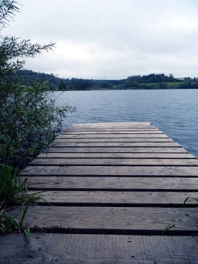 Eifel Almanya 'da doğa güzel göl manzarası