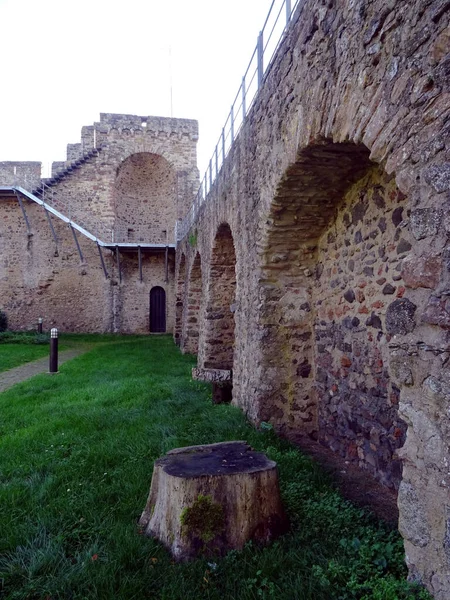 City Wall, Eiffel bergskedja, Rheinland-Pfalz, Tyskland, Europa. — Stockfoto