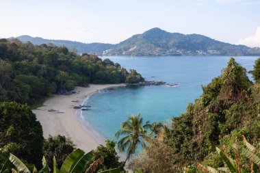 Phuket, Tayland 'daki Laem Sing plajında hava manzarası