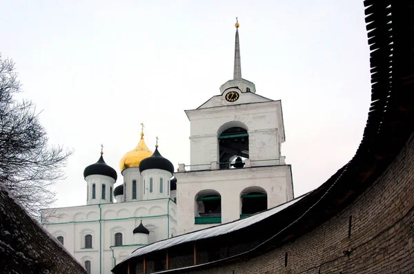 Kremlin 'deki Büyük Katedral, Pskov, Rusya