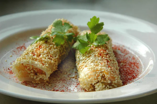 Pirinç ekmeği, restoran tadı, ev yapımı infaz. Tatilde sürpriz misafirler.