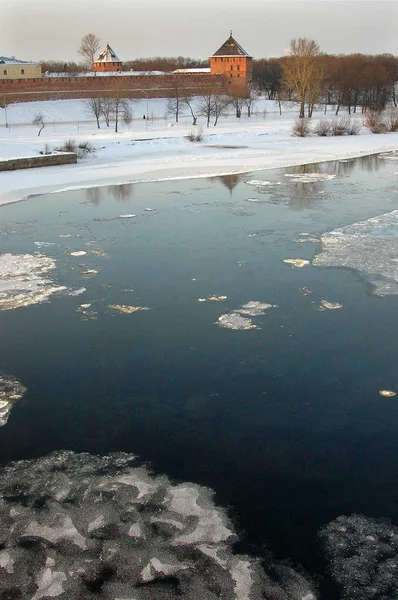 Hielo Del Río Volkhov Comenzó Hermosa Vista Rusia —  Fotos de Stock