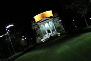 İtalya 'daki Como' daki Volta tapınağı