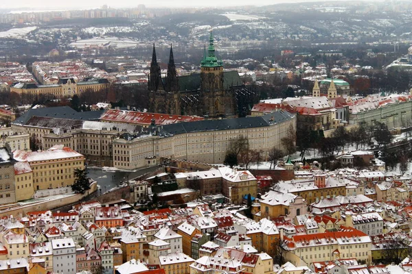 Полет над Прагой — стоковое фото