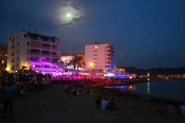 Ibiza Happy Hour am Strand — Stockfoto