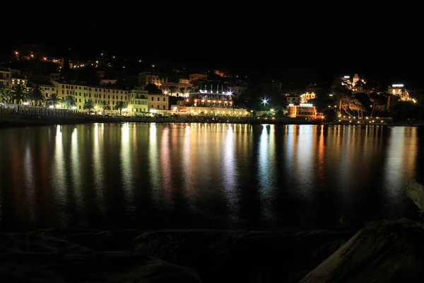 Santa Margherita ligure durante la noche — Foto de Stock