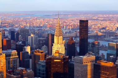 Empire State Binası 'ndan Chrysler binası.