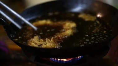 Sokak tay gıda, Kızarmış balık