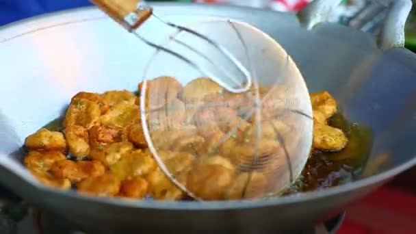 Вулична Тайська Їжа Смажені Рибні Кульки — стокове відео