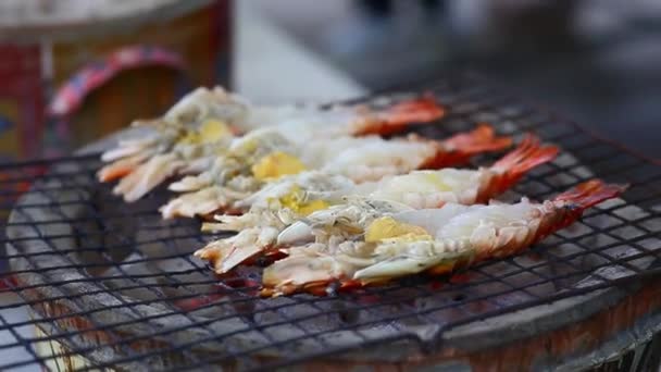 Street Thajské Jídlo Grilované Krevety — Stock video