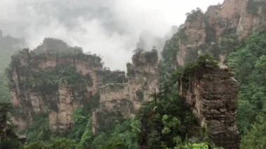 Zhangjiajie Ulusal Orman Parkı
