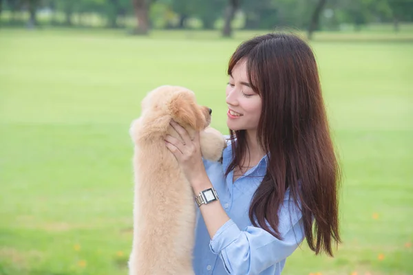 Beautiful Asian Girl Smiling Her Little Dog Park — Stock Photo, Image