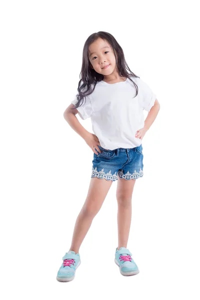 Fiatal Ázsiai Lány Állni Mosolyogva Mint Fehér Háttér — Stock Fotó