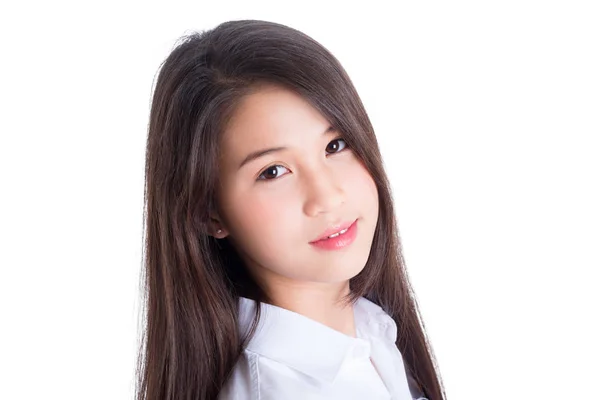 Nahaufnahme einer hübschen asiatischen Teenagerin, die steht und lächelt — Stockfoto