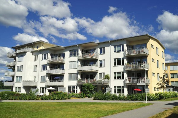 Современные многоквартирные дома в Стокгольме
.