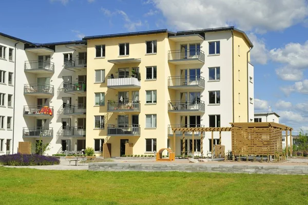 Moderne Mehrfamilienhäuser Stockholmer Gebiet — Stockfoto