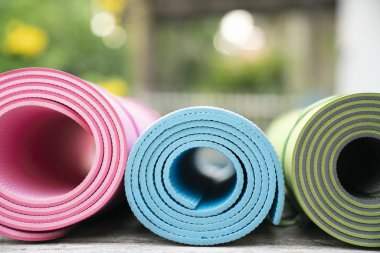 renkli yoga mat tablo, spor ve sağlıklı co, yakın çekim