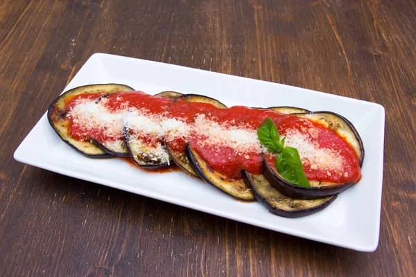 Aubergine Parmigiana Tray Wooden Table — Stock Photo, Image