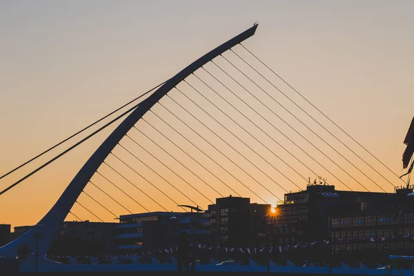 Dublin Írország 2018 Június Samuel Beckett Híd Folyó Dublin Liffey — Stock Fotó