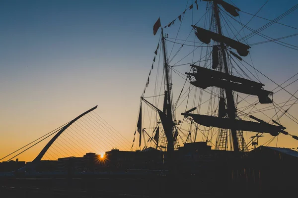 Dublín Irlanda Junio 2018 Buques Patrimoniales Largo Del Río Liffey —  Fotos de Stock