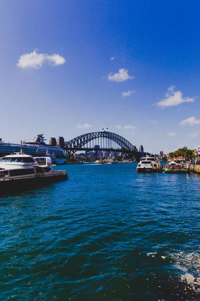 Sydney Australia Stycznia 2015 Sydney Harbour Bridge Widziany Circular Quay — Zdjęcie stockowe