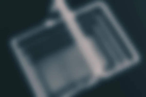 Siyah Yukarıdan Görülen Odaklanmamış Bulanık Arka Plan Üzerinde Boş Gümüş — Stok fotoğraf