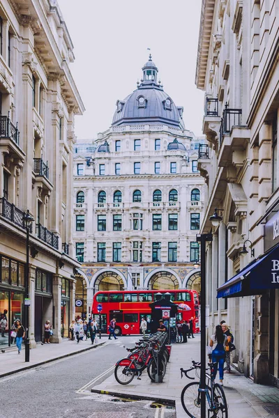 リージェント ストリートに近いロンドン中心部にロンドン イギリス 2018 アーキテクチャ — ストック写真