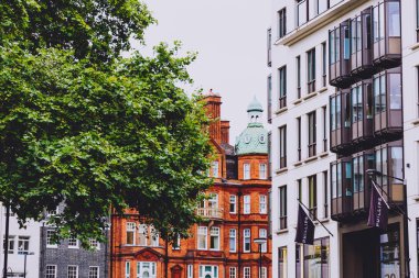 London, Büyük Britanya - 22 Ağustos 2018: mimari Mayfair, Londra şehir merkezinde