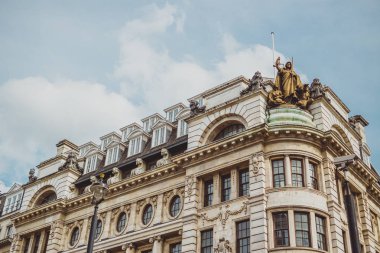 London, Büyük Britanya - 23 Ağustos 2018: mimari Piccadilly, Londra şehir merkezinde