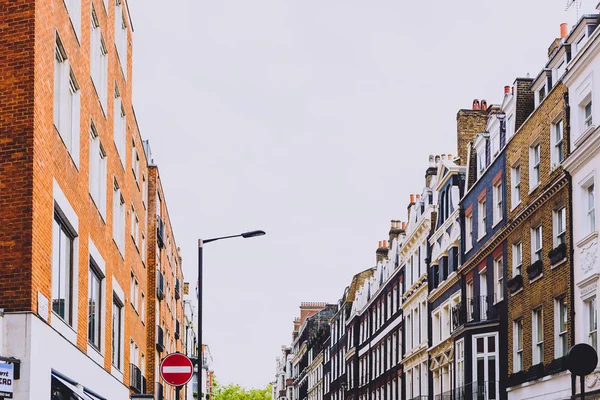 London, Büyük Britanya - 23 Ağustos 2018: mimari Mayfair, Londra şehir merkezinde