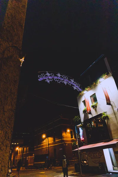 Иблин Ирландия Декабря 2018 Года Ирландский Паб Рождественскими Украшениями Центре — стоковое фото