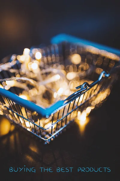 Shining Shopping Cart Fairy Lights Bokeh Shot Shallow Depth Field — Stock Photo, Image