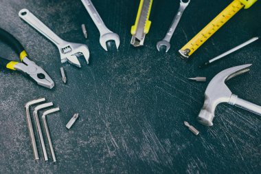 Bunu kendine ve ev yenileme kavramı: DIY araç ve boşaltmak metin veya logo eklemek için ayarlama