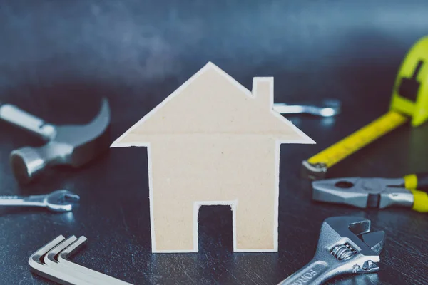 Hágalo Usted Mismo Concepto Renovación Del Hogar Pequeña Casa Hecha — Foto de Stock