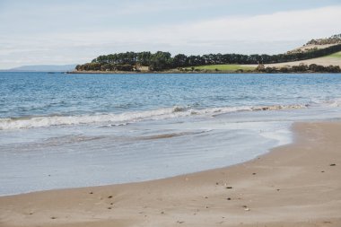 Cremorne güneşli Avustralya plaj, Tazmanya