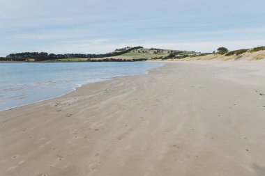 Cremorne güneşli Avustralya plaj, Tazmanya