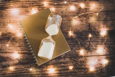 zaman, şeyler kum saati ve yapmak için liste Notebook odanızdaki yapmak