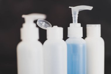 güzellik losyonları ve nemlendiriciler şişesadece bir varlık colo