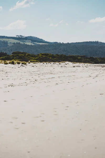 Deserted sand beach in Marion Bay in Australia — Stock Photo, Image