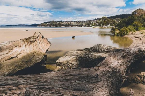 Garis pantai dan pemandangan pantai Australia murni di Tasmania — Stok Foto