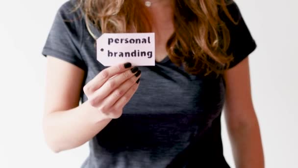 Concetto Influencer Fama Donna Movimento Personal Branding Messaggio Sul Cartellino — Video Stock