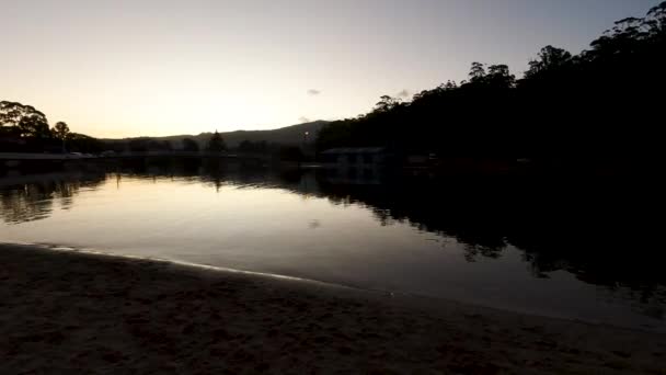 Hobart Österrike Maj 2020 Skymning Stranden Tasmanien Kylig Höstdag Kingston — Stockvideo