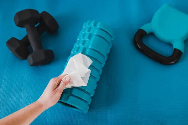 New Normal Businesses Covid Hand Cleaning Gym Equipment Disinfectant Wipe — Stock Photo, Image